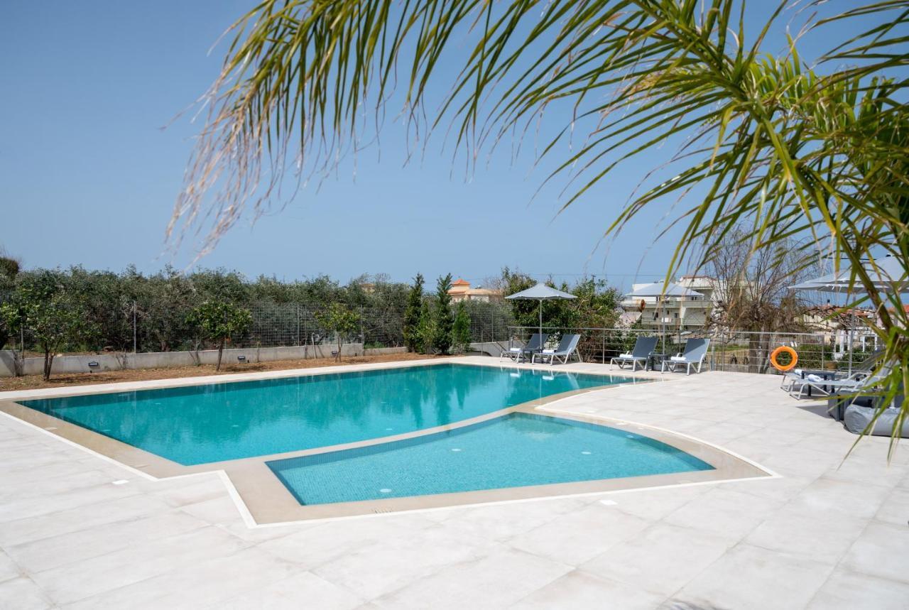 Destino Luxury Apts Rethymno Exteriör bild
