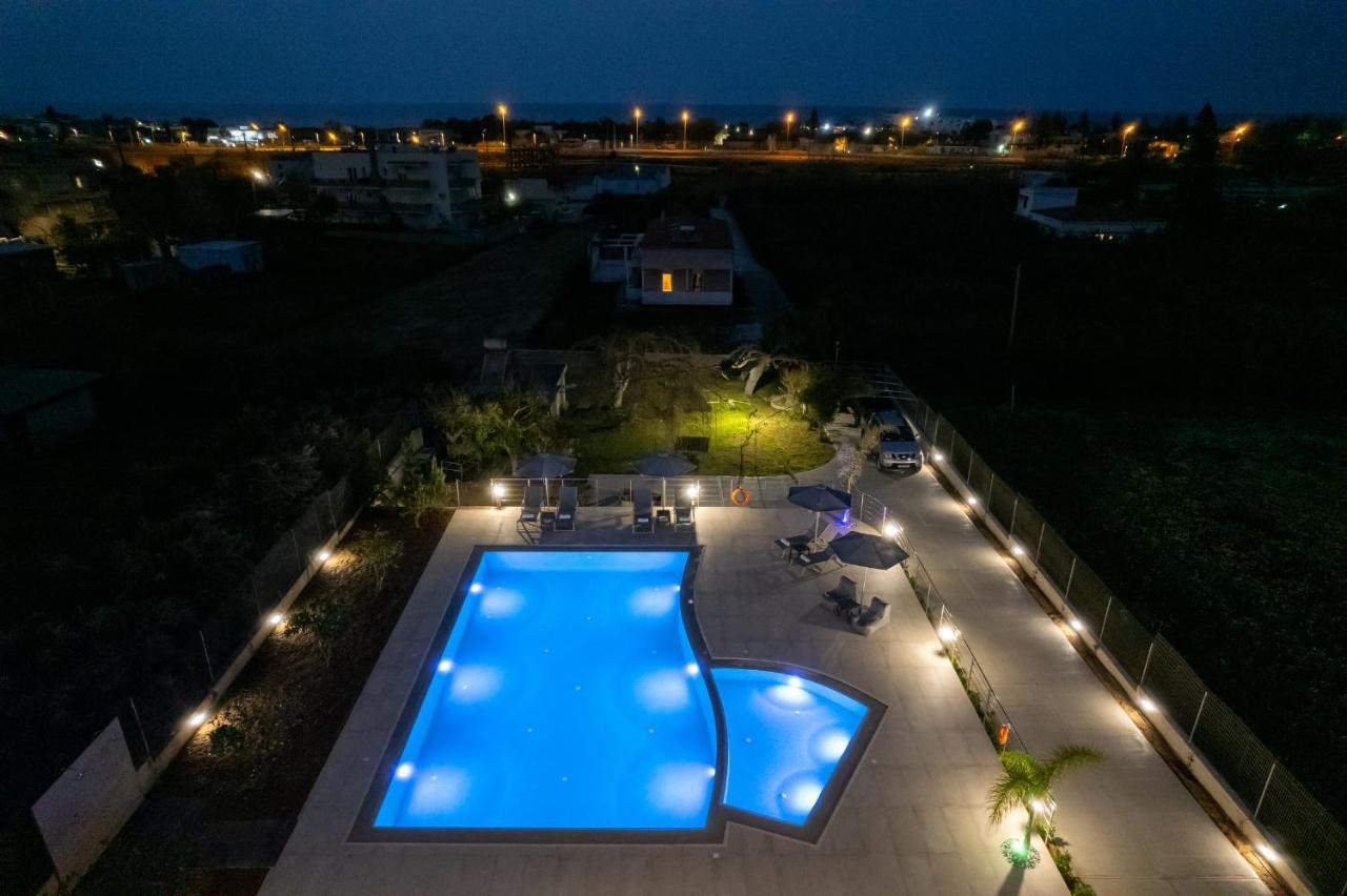 Destino Luxury Apts Rethymno Exteriör bild