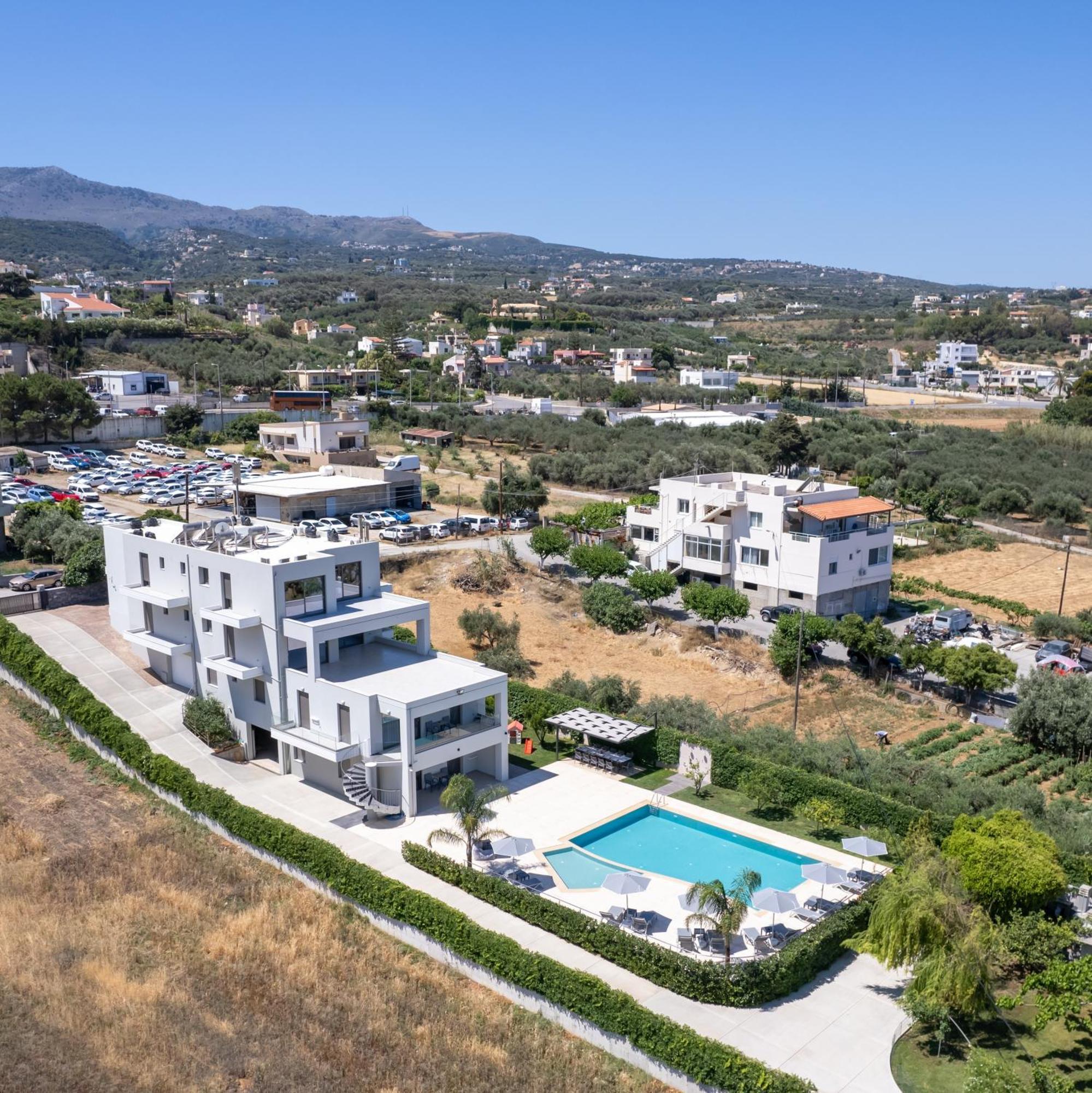 Destino Luxury Apts Rethymno Exteriör bild
